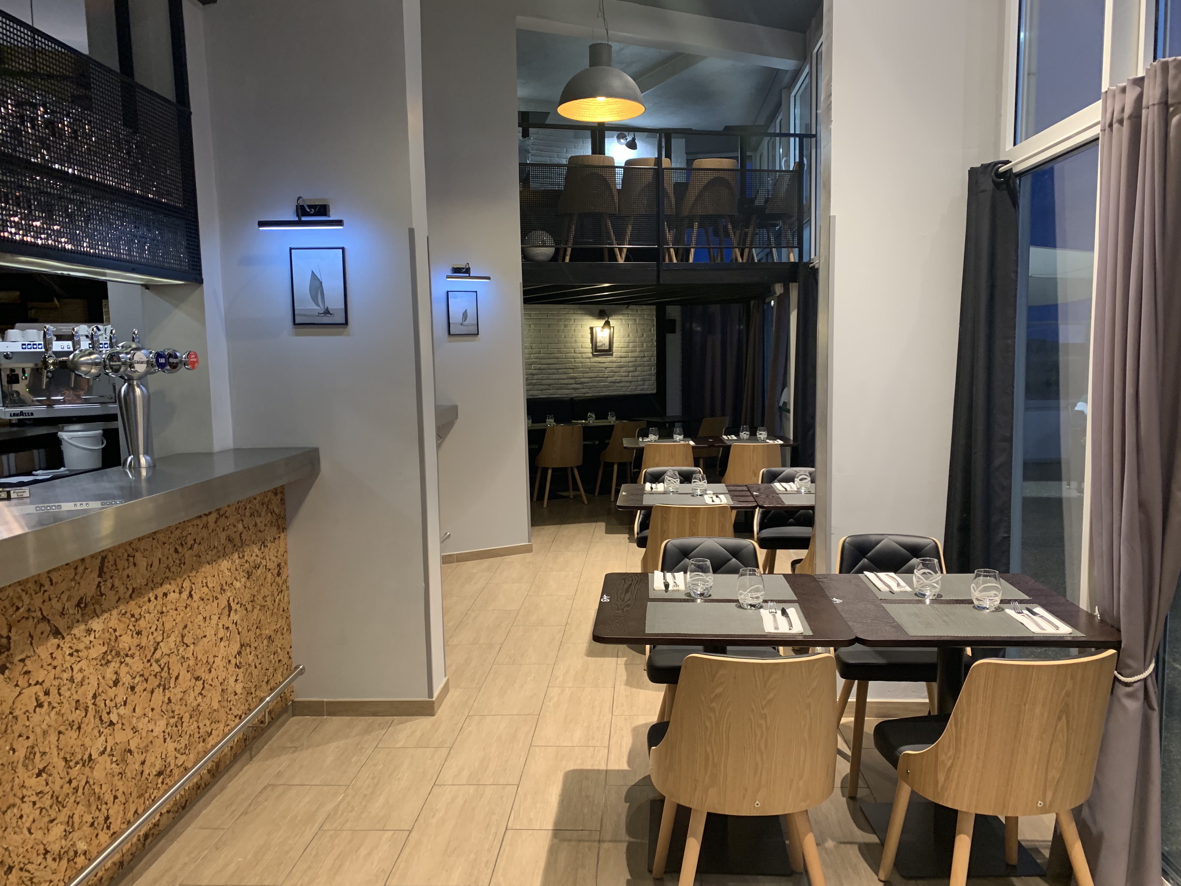 Terrasse extérieure du restaurant